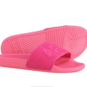 APL Shoes Newapl Big Logo Techloom Slide Sandals Metallic Neon